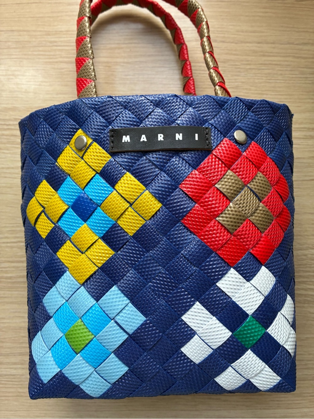 Marni Navy Woven Tote with Multicolor Flowers ๐ - Picture 5 of 5